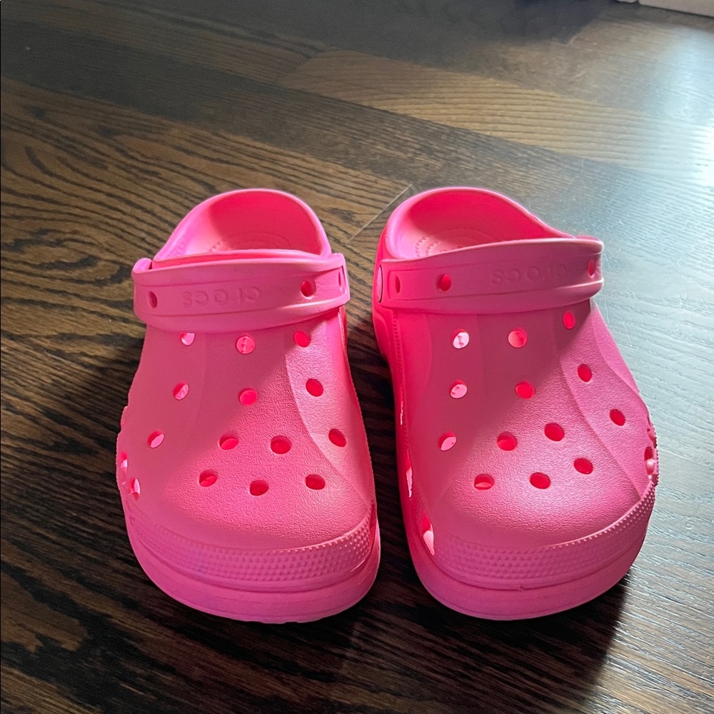 Women s Pink platform Clogs